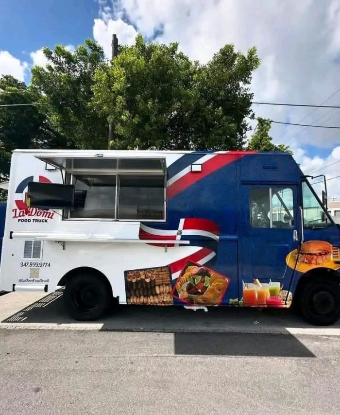 27ft Food Truck For Sale